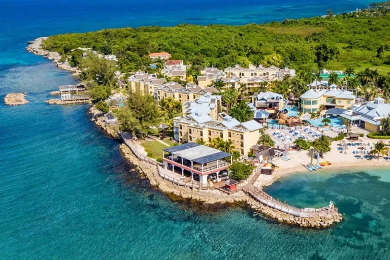 Jamiaca’s Jewel Paradise Cove Resort Sold for .5 Million