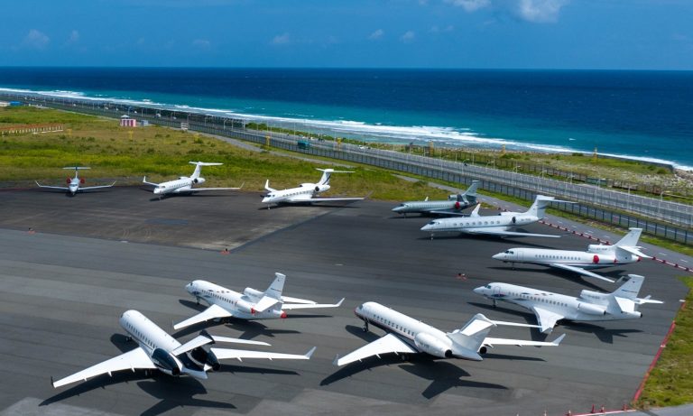 Luxury jet arrivals soar by 8% as Maldives welcomes over 2 million tourists in 2024 – Hotelier Maldives