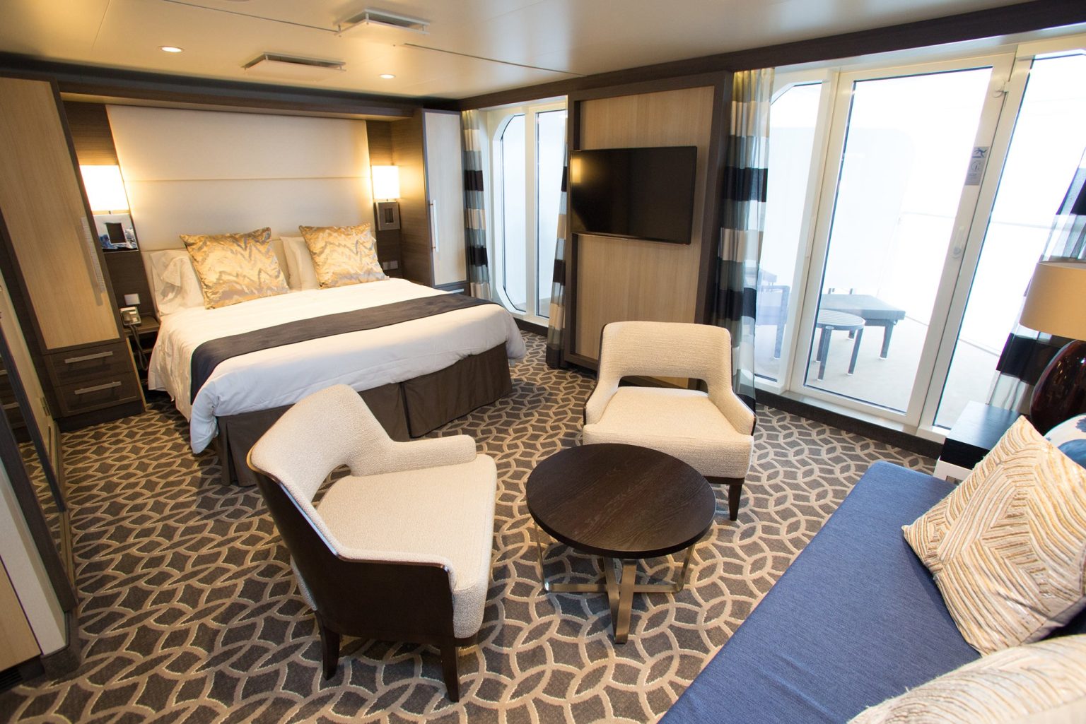 22 cruise ship cabin hacks that will transform your voyage