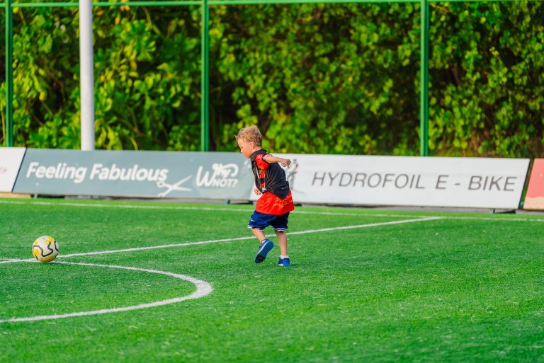 Javier Saviola hosts youth football camp at Siyam World Maldives – Hotelier Maldives