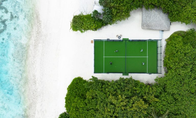 Le Méridien Maldives introduces state-of-the-art padel court for guests – Hotelier Maldives